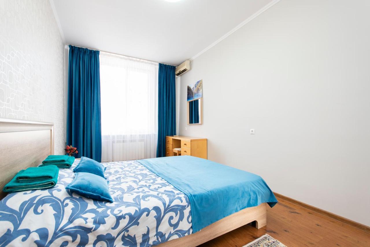 Comfortable Apartment In The Golden Square. Alma-Ata Buitenkant foto